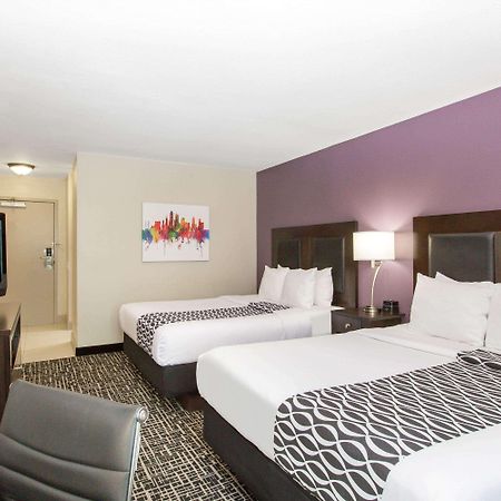 La Quinta By Wyndham Blue Springs Hotel Ngoại thất bức ảnh