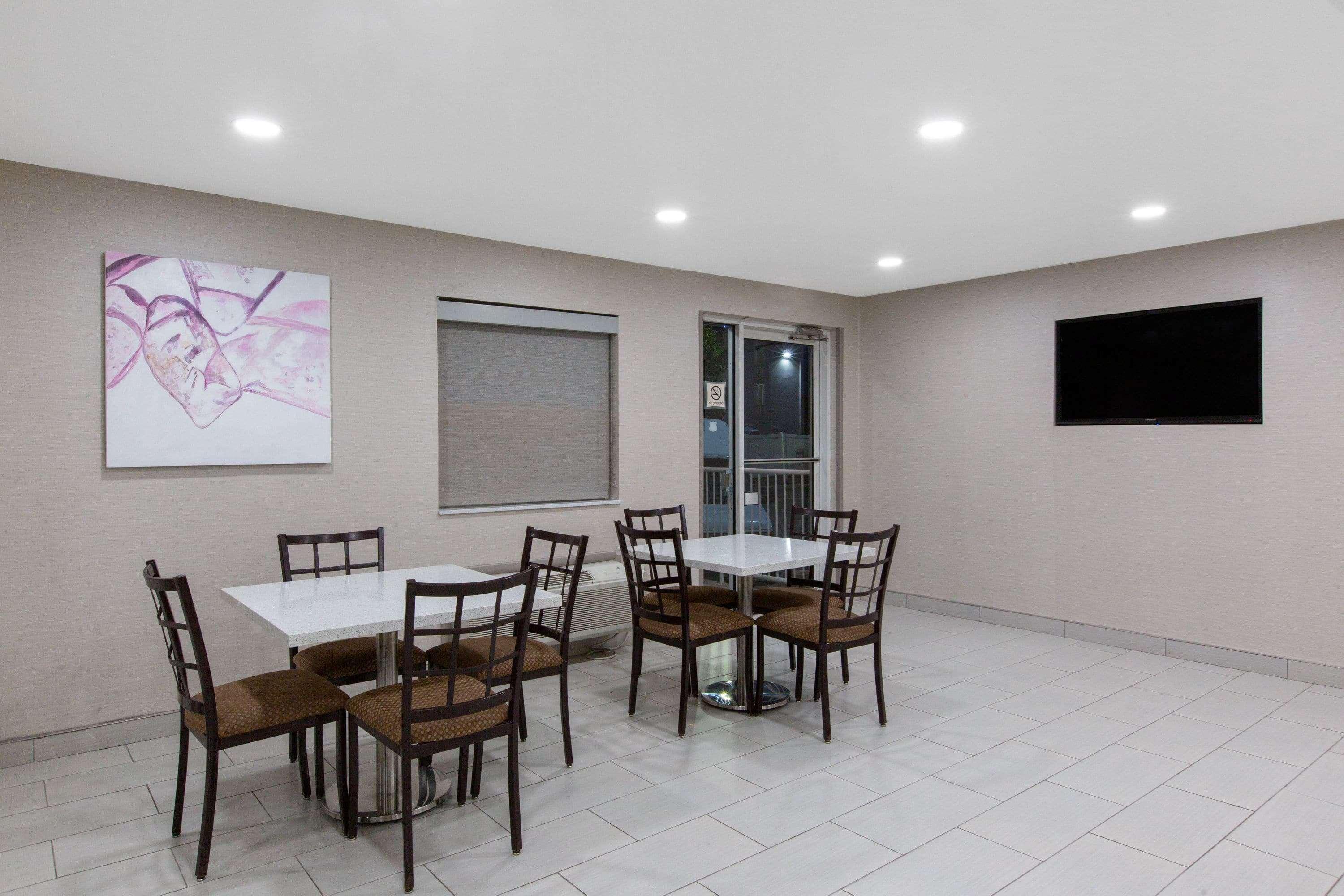La Quinta By Wyndham Blue Springs Hotel Ngoại thất bức ảnh